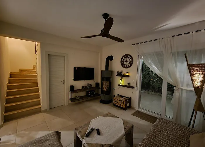 Oikies 度假居 Prínos