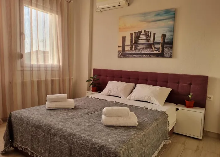 度假居 Oikies Prínos